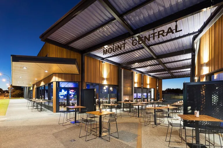 Mount-Central 03